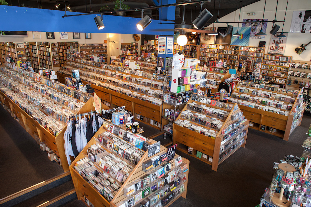 waterloorecords_54_990x660